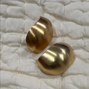 Elegant Gold-Toned Women's Earrings